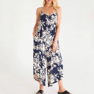 TROPICAL FLORAL FLARED JUMPSUIT